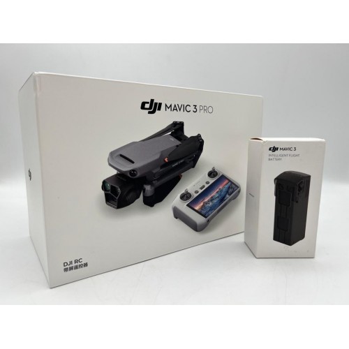Квадрокоптер DJI Mavic 3 Pro в Москве с пультом DJI RC