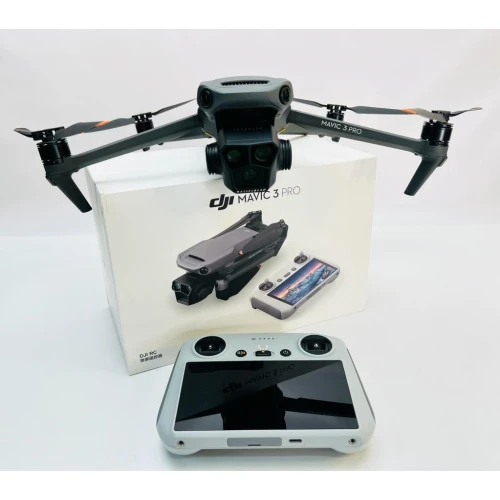 Квадрокоптер DJI Mavic 3 Pro в Москве с пультом DJI RC
